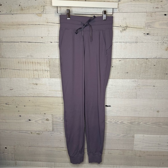 Lululemon Ready to Rulu Pant 29” Frosted Mulberry 
Size 2 - Picture 7 of 15